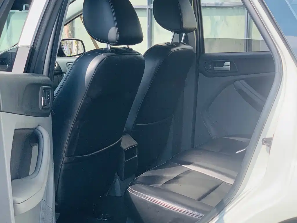 Ford Focus — миниатюра 18