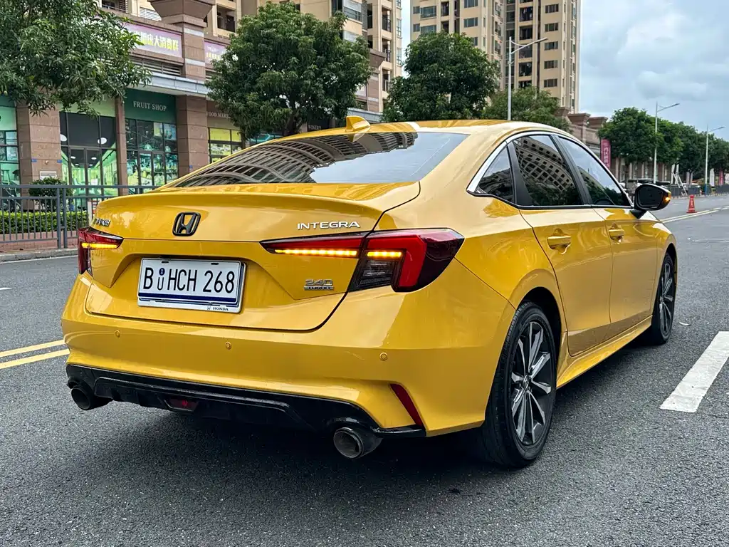 Honda Integra — миниатюра 4