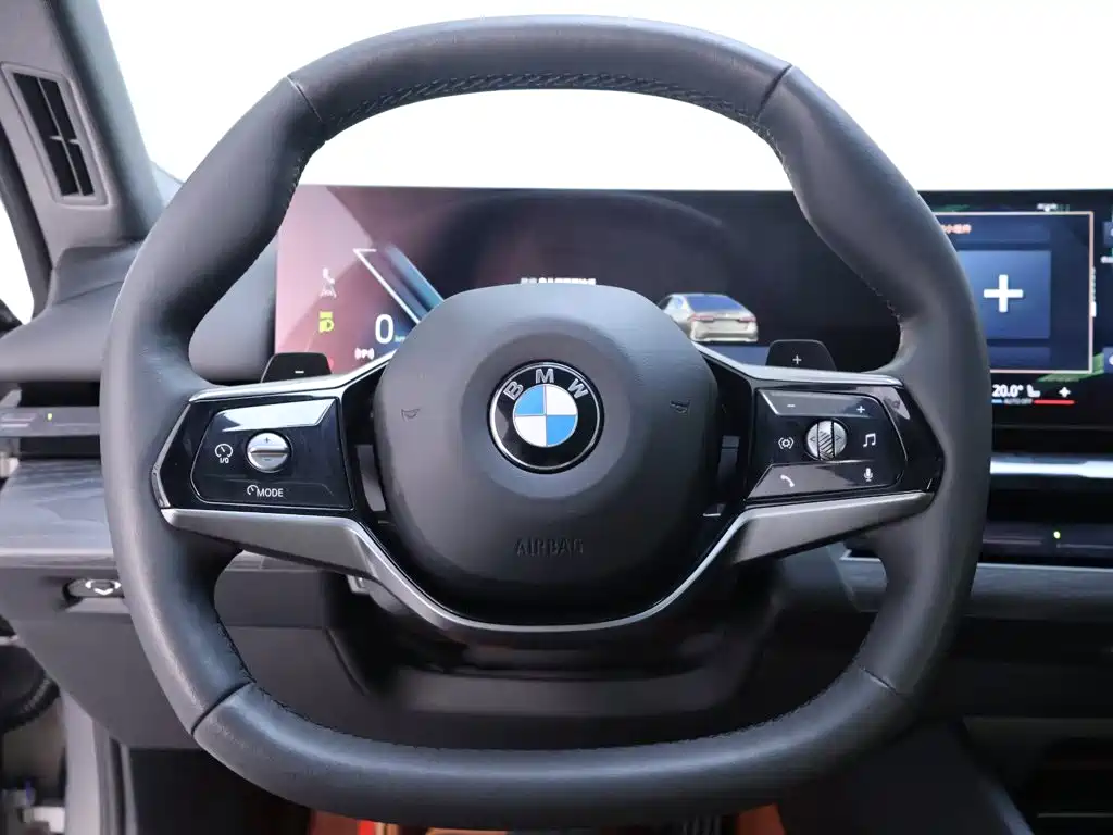 BMW 5 Series — миниатюра 16