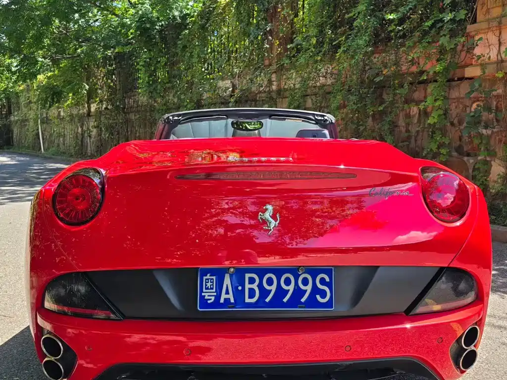 Ferrari California T — миниатюра 5