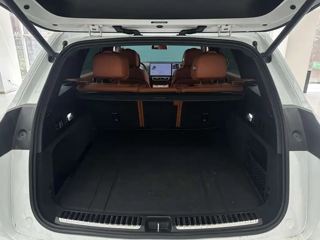 Li Auto Li L6 — миниатюра 5