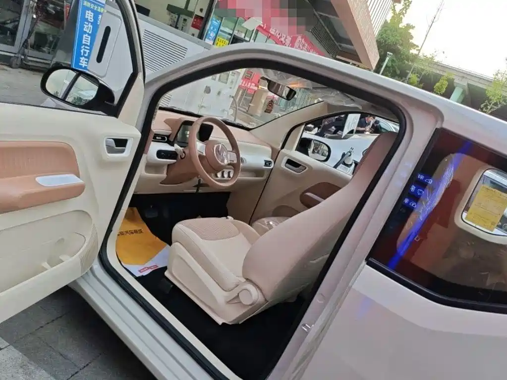 Wuling Mini EV MINIEV 2024 215km