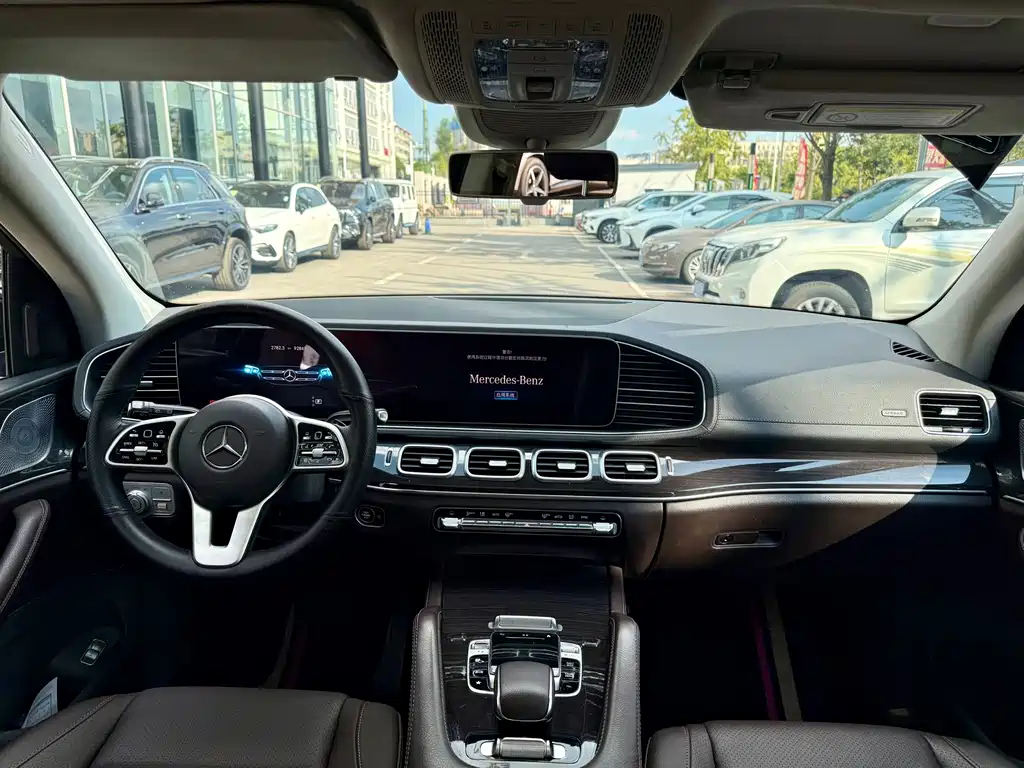 Mercedes-Benz GLE (Import) — миниатюра 20