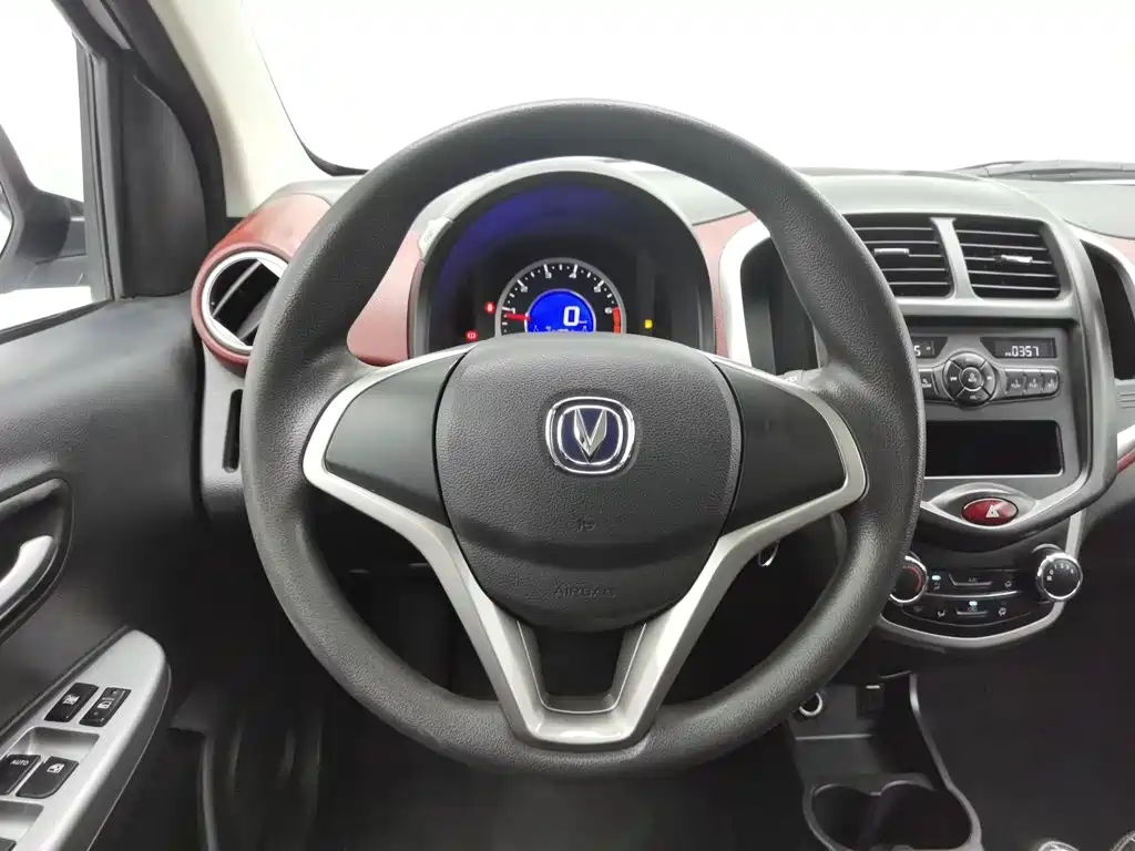 Changan BenBen — миниатюра 11