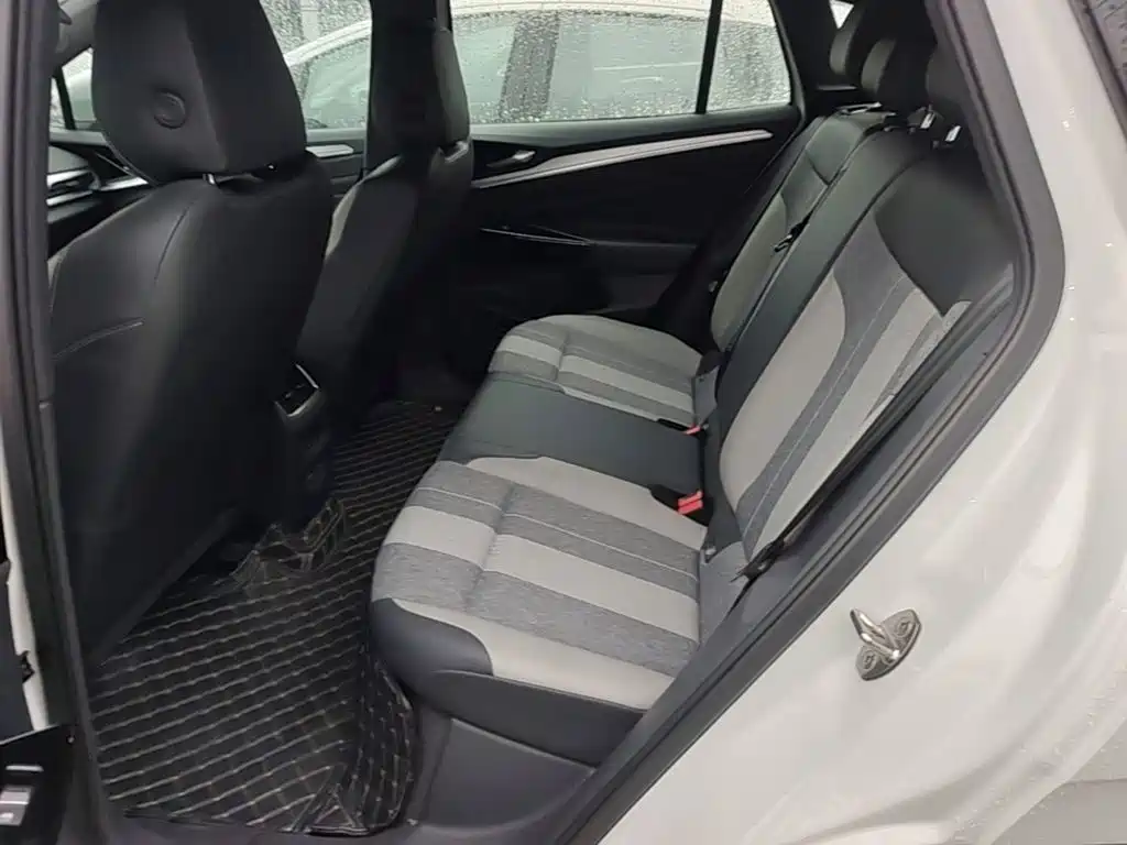 Volkswagen ID.4 Crozz — миниатюра 17