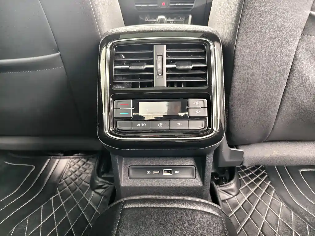 Volkswagen Passat — миниатюра 7