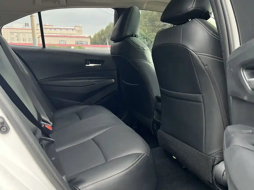 Toyota Corolla — миниатюра 10