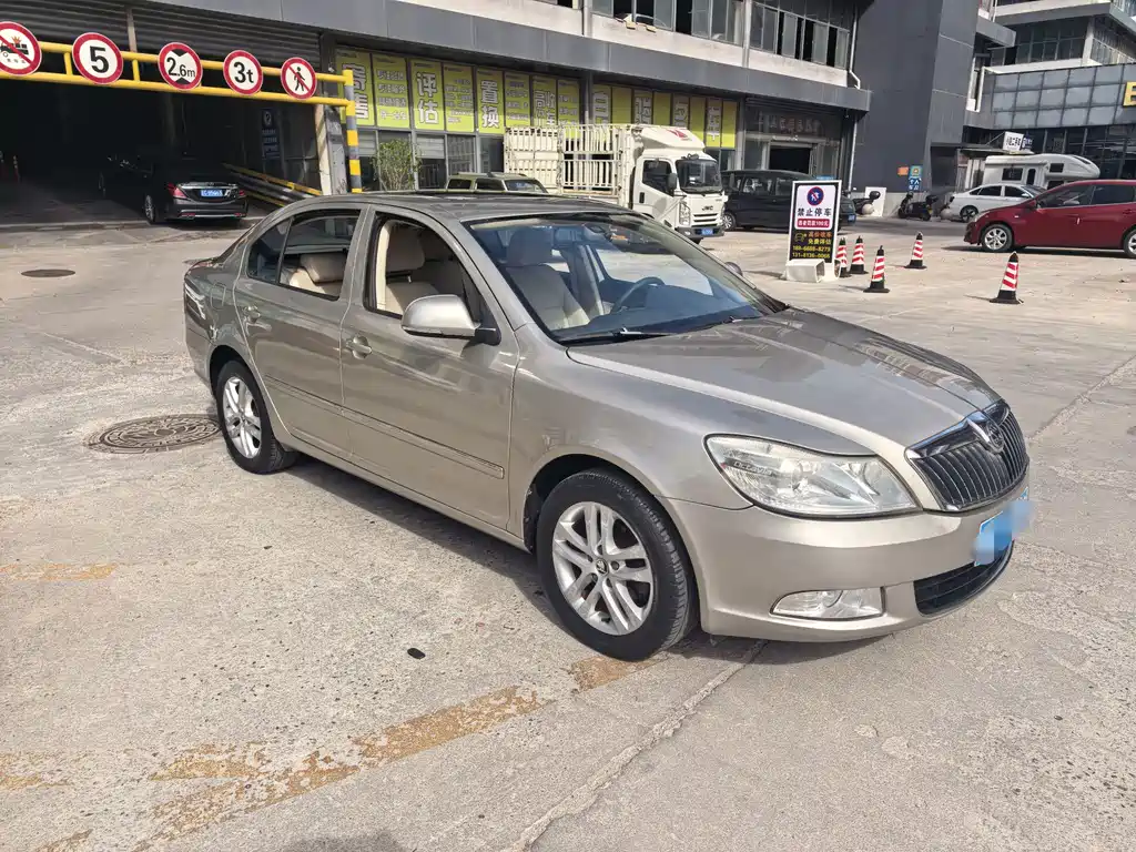 Skoda Octavia — миниатюра 3