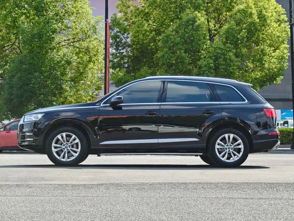 Audi Q7 — миниатюра 16