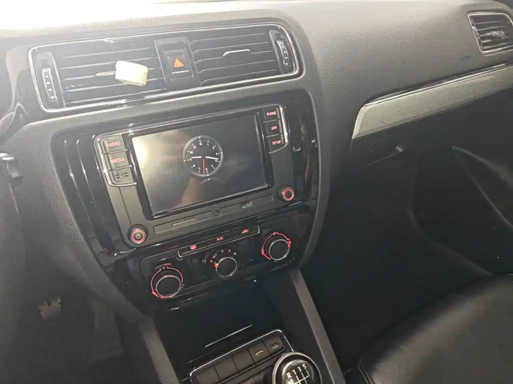 Volkswagen Sagitar — миниатюра 13