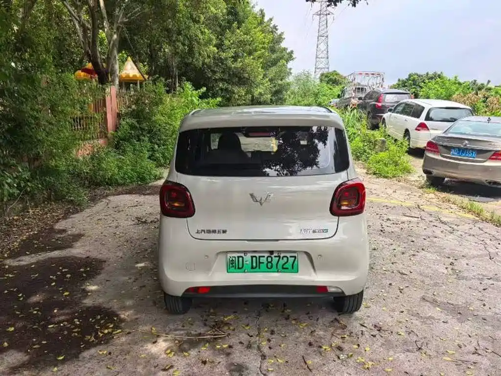 Wuling MINIEV — миниатюра 8