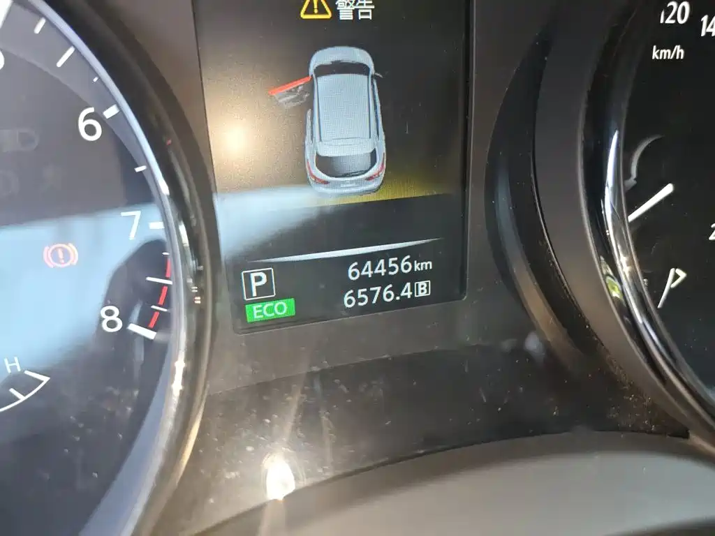 Nissan Qashqai — миниатюра 9