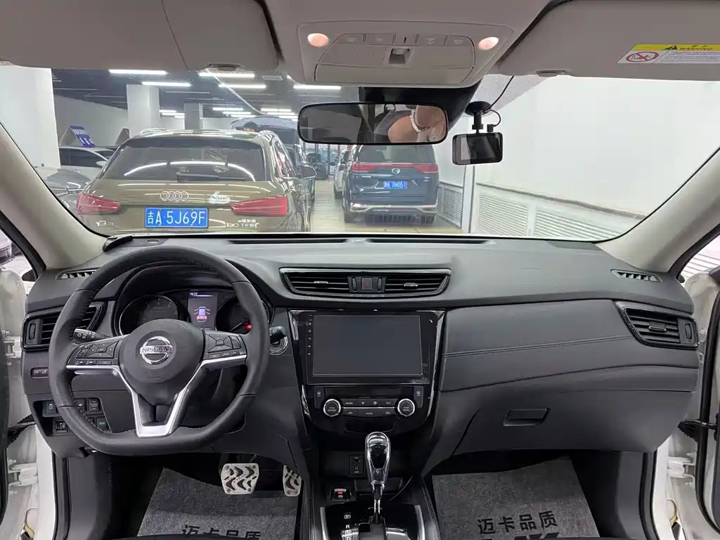 Nissan X-Trail — миниатюра 14