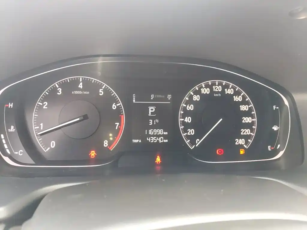 Honda Accord — миниатюра 12