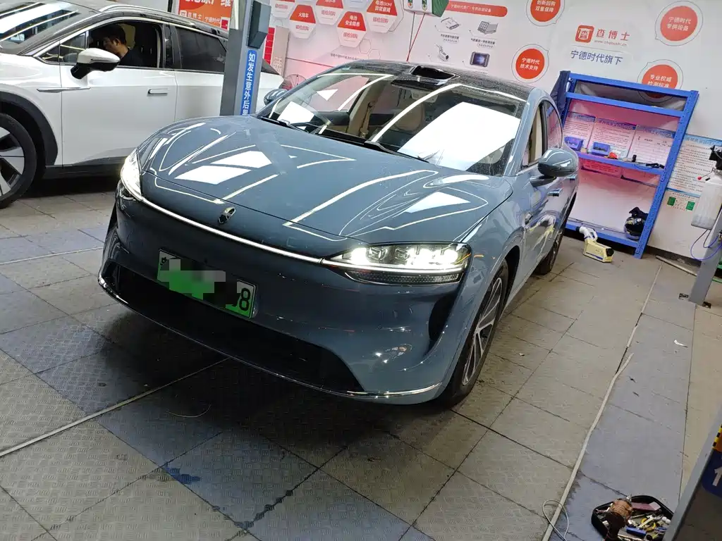 Zhijie Zhijie R7