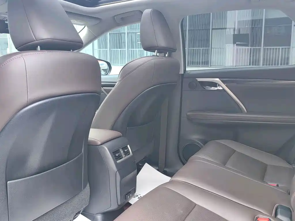 Lexus RX — миниатюра 3