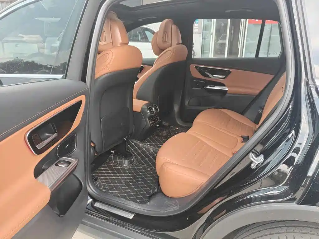 Mercedes-Benz GLC — миниатюра 5