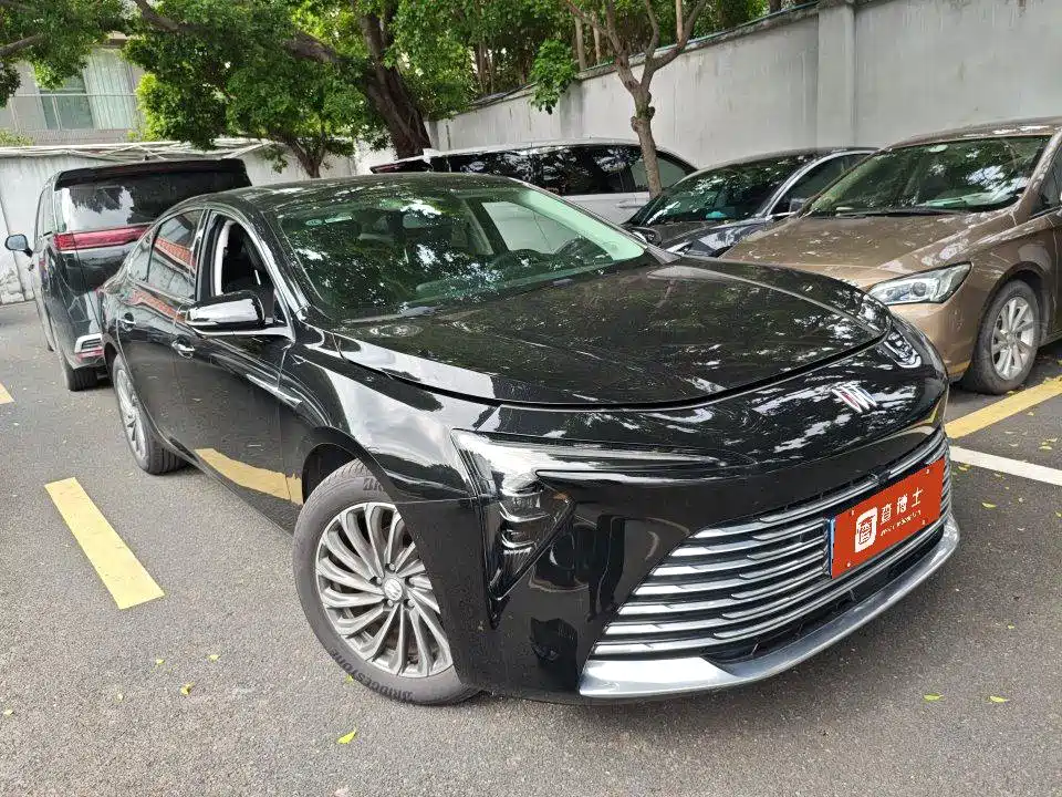 Buick LaCrosse — миниатюра 5