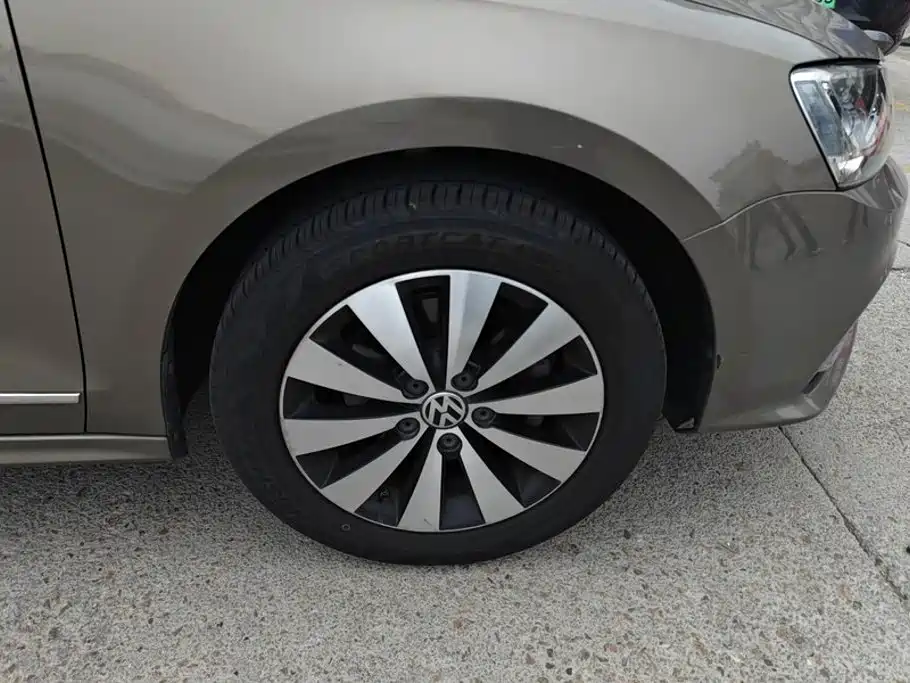 Volkswagen Sagitar — миниатюра 6