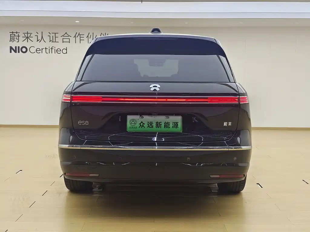 NIO ES8 — миниатюра 9