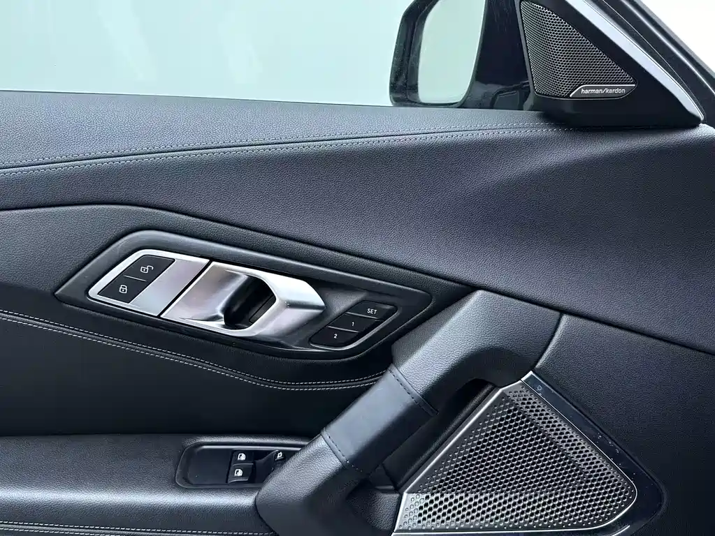 BMW Z4 — миниатюра 9