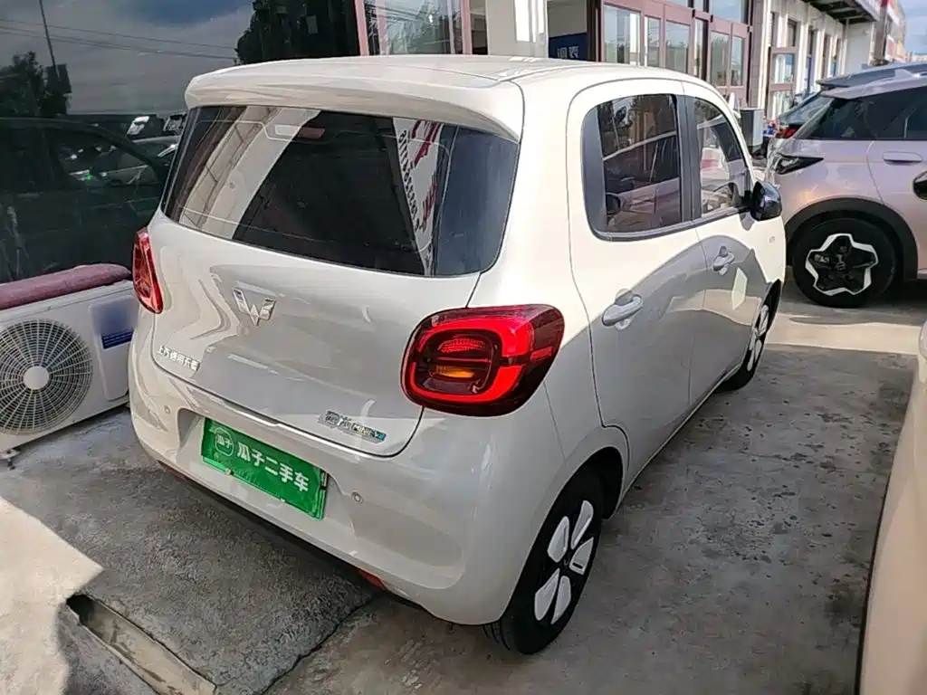 Wuling MINIEV — миниатюра 7