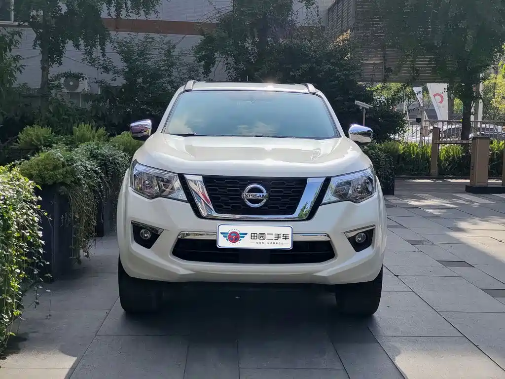 Nissan Terra — миниатюра 2