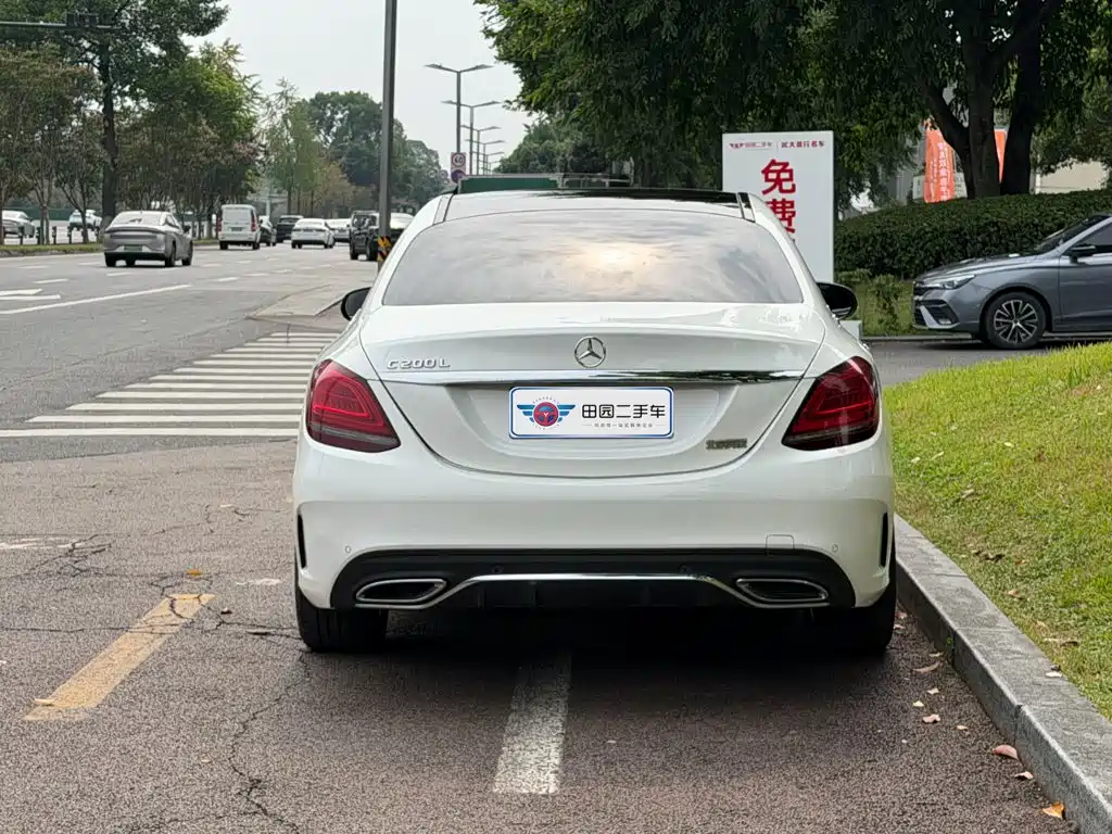 Mercedes-Benz C-Class — миниатюра 5