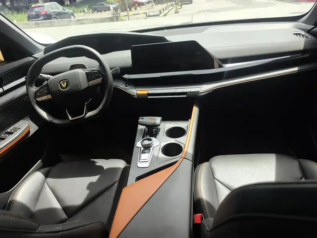 Changan UNI-V — миниатюра 6
