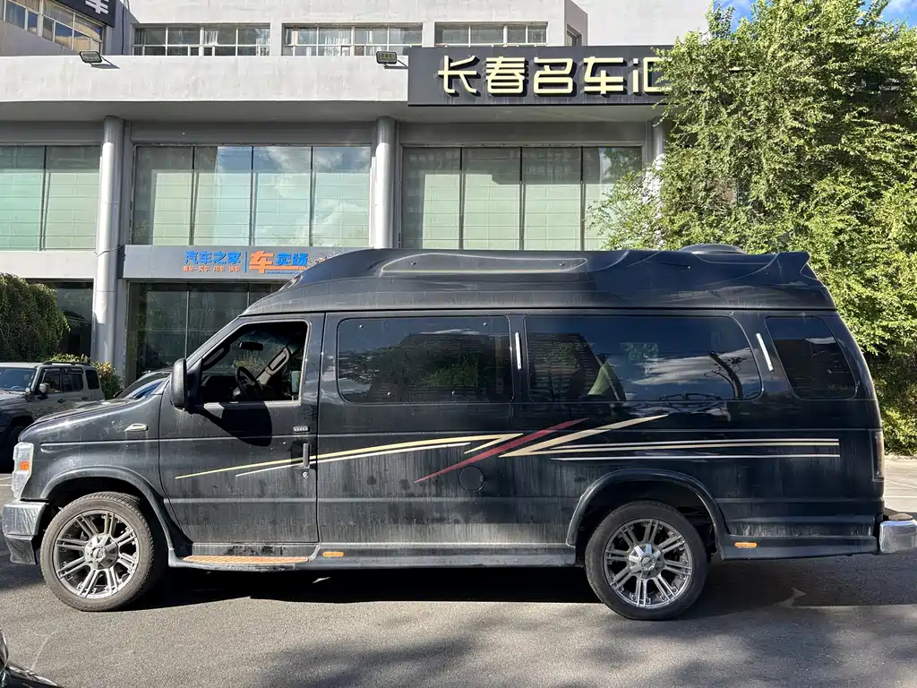 Ford E350 — миниатюра 4