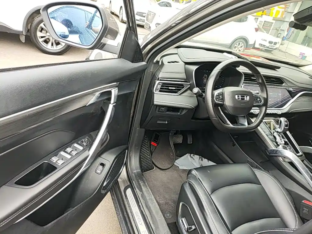 Geely Boyue — миниатюра 16