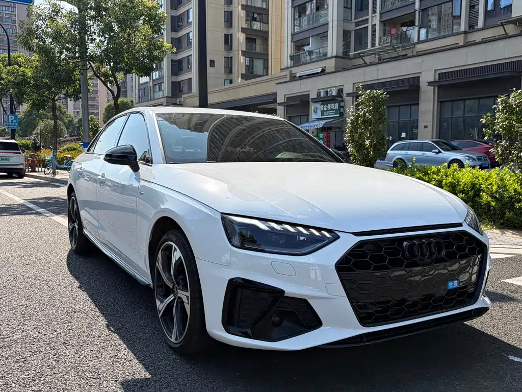 Audi A4L — миниатюра 3