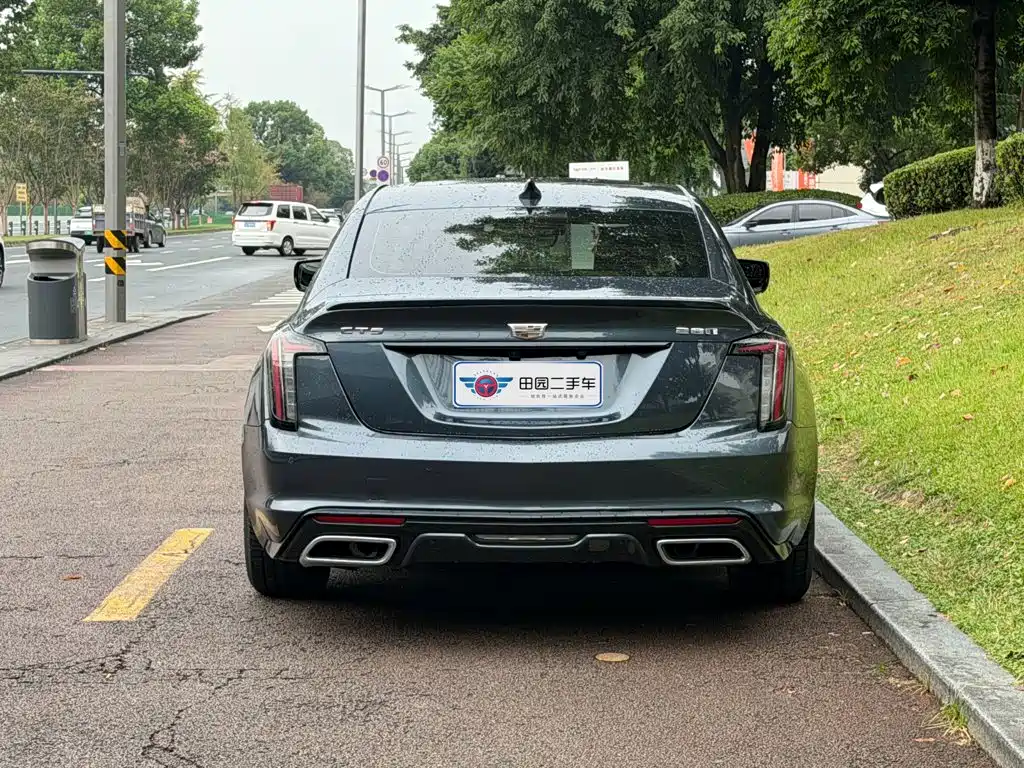 Cadillac CT5 — миниатюра 5