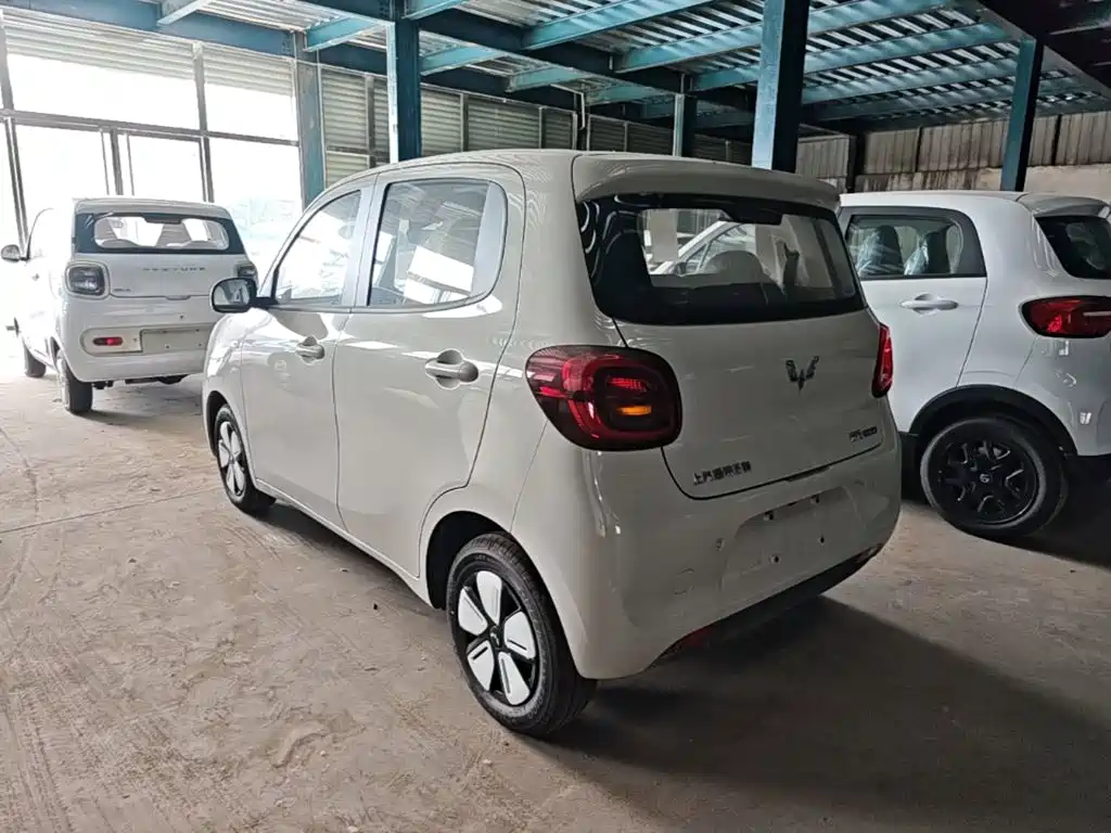 Wuling MINIEV — миниатюра 5