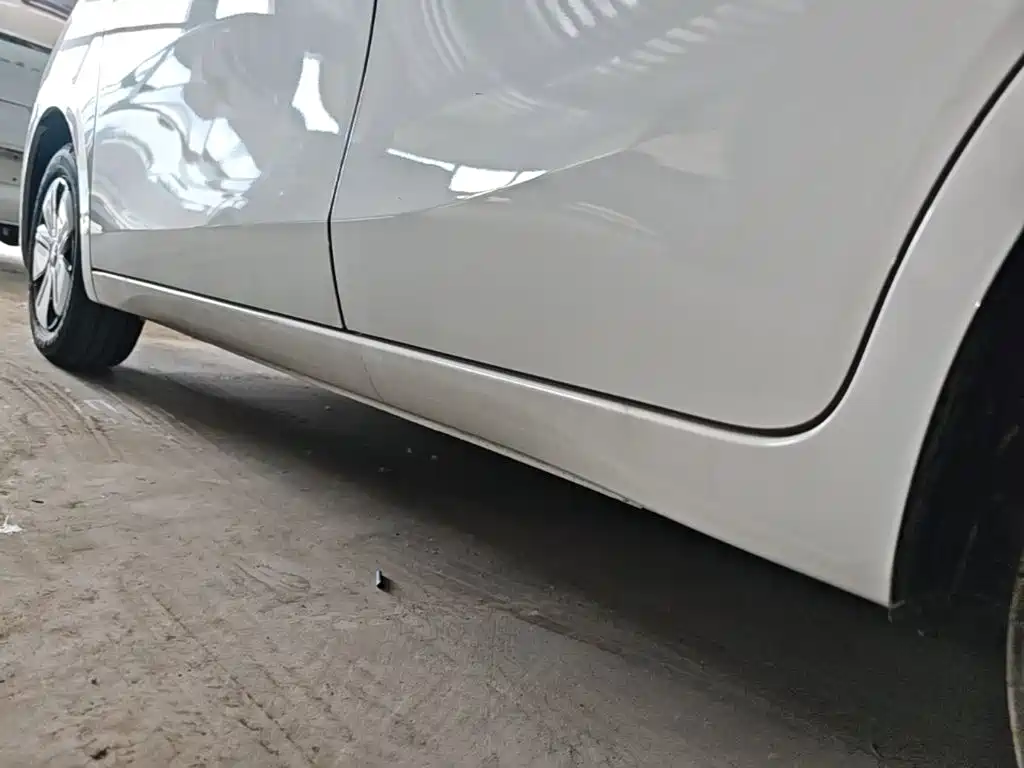 Wuling MINIEV — миниатюра 22