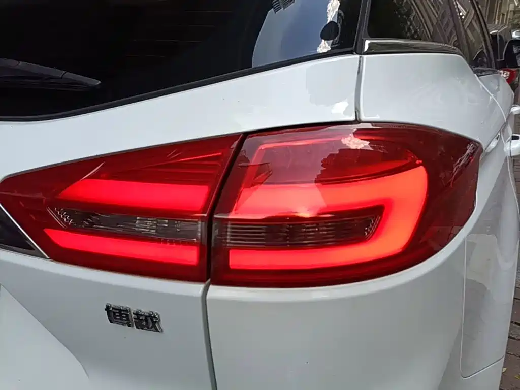 Geely Boyue — миниатюра 8