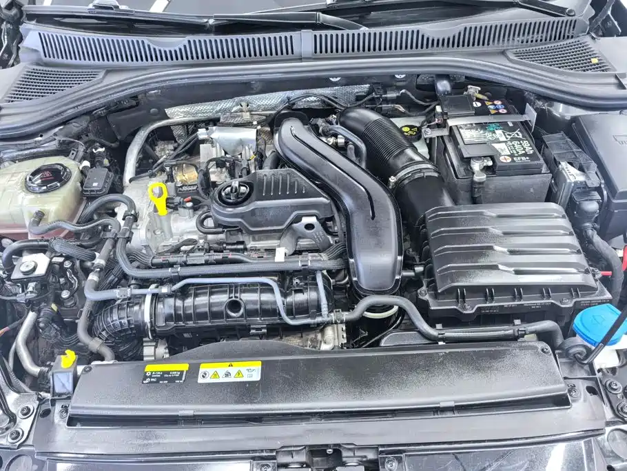 Volkswagen Sagitar — миниатюра 10