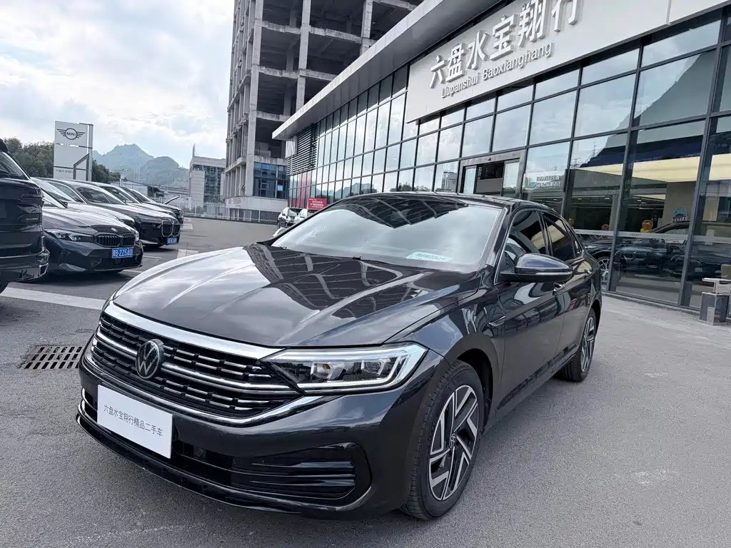 Volkswagen Sagitar — миниатюра 2