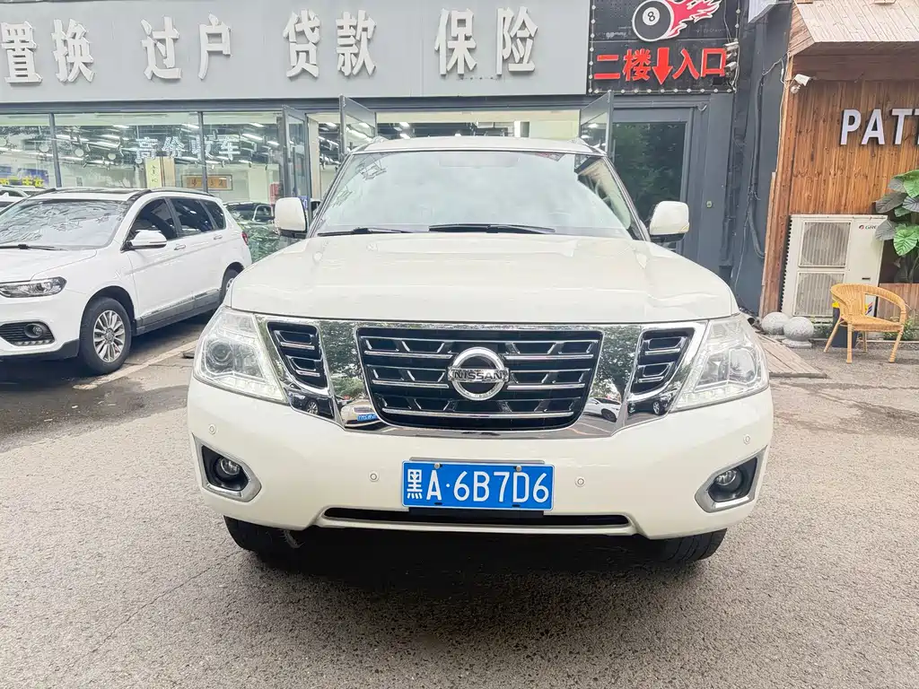 Nissan Patrol — миниатюра 2