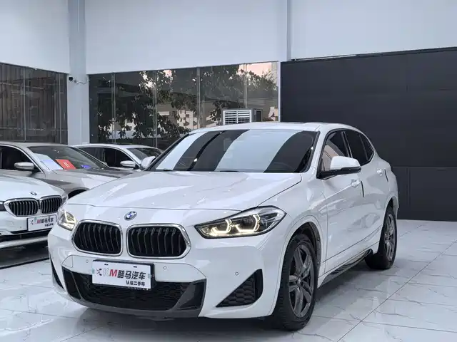 BMW X2 2021