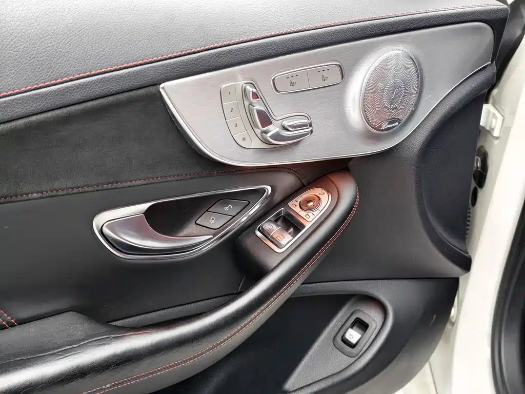 MERCEDES-BENZ C CLASS AMG