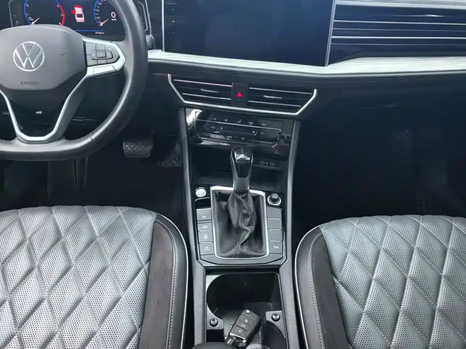 Volkswagen Sagitar — миниатюра 16