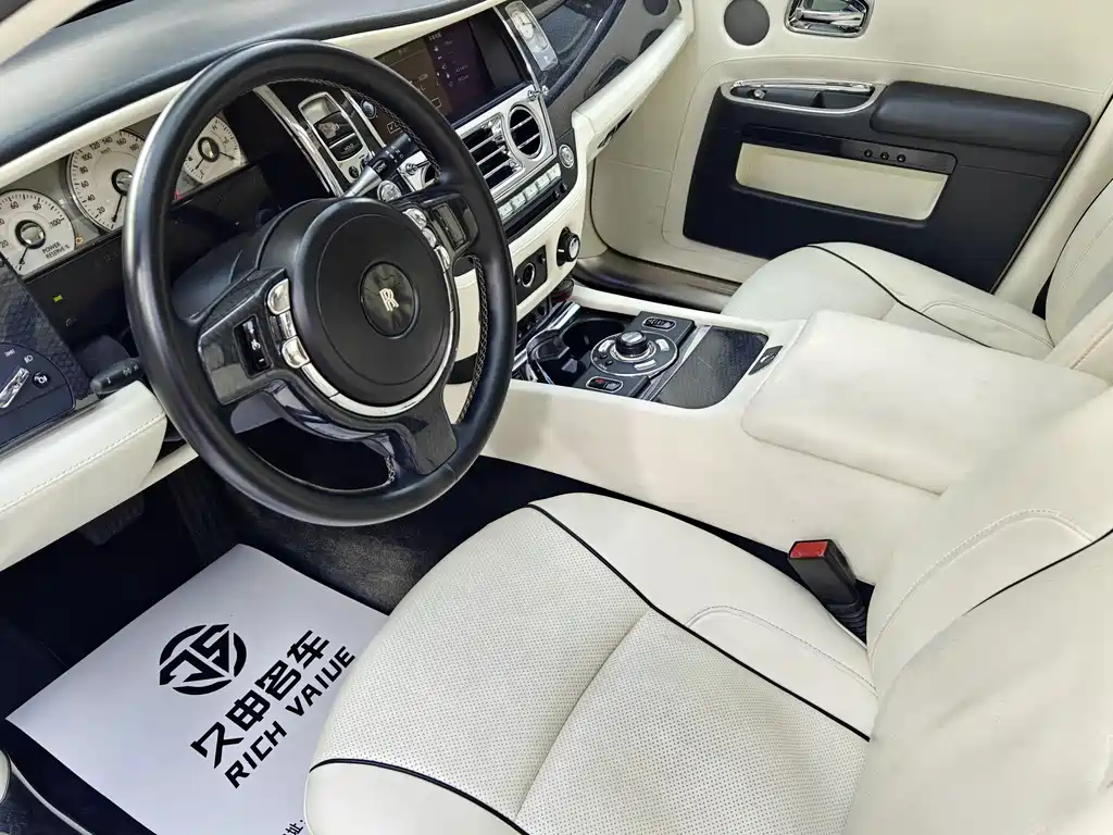 Rolls-Royce Ghost 2010 6.6T Standard