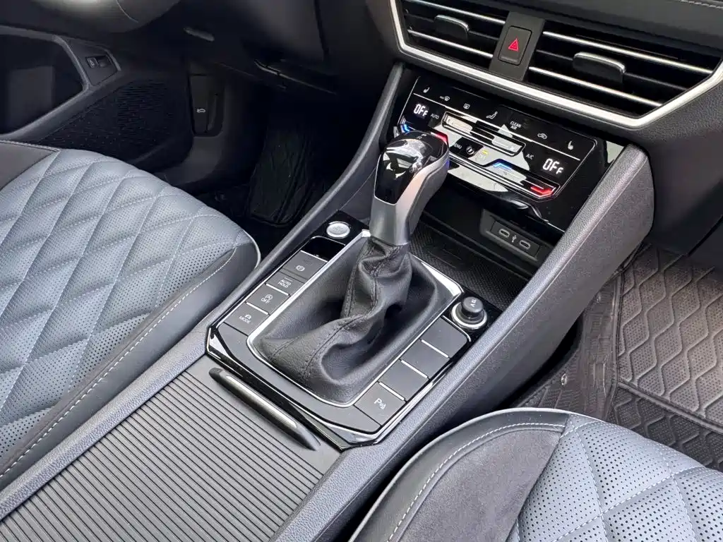 Volkswagen Sagitar — миниатюра 19