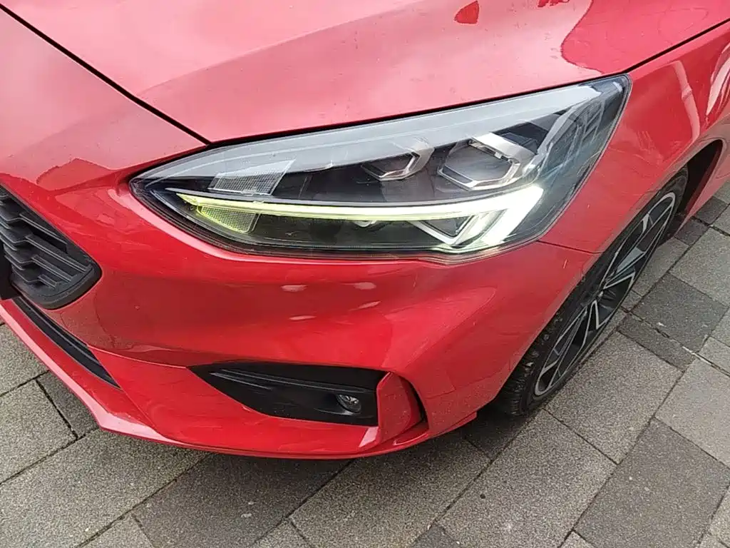 Ford Focus — миниатюра 24