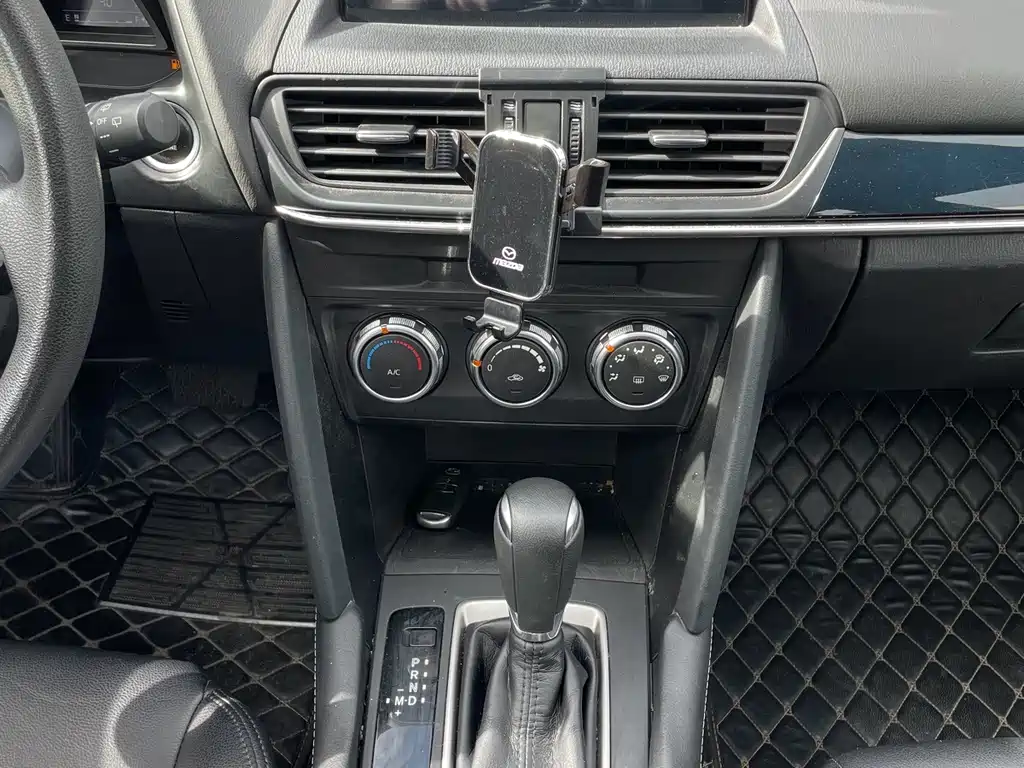 Mazda CX-4 — миниатюра 8