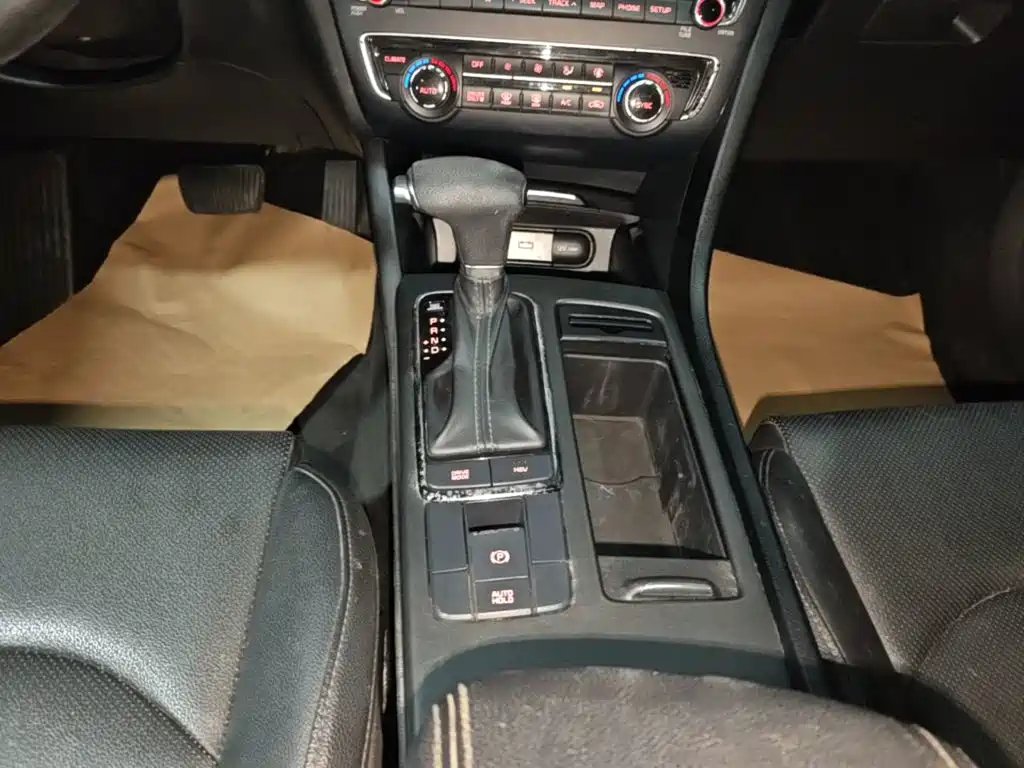 Kia K5 New Energy — миниатюра 14