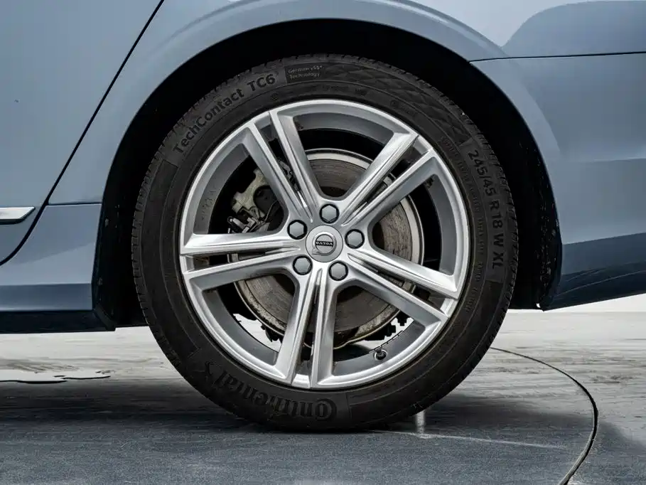 Volvo S90 — миниатюра 24