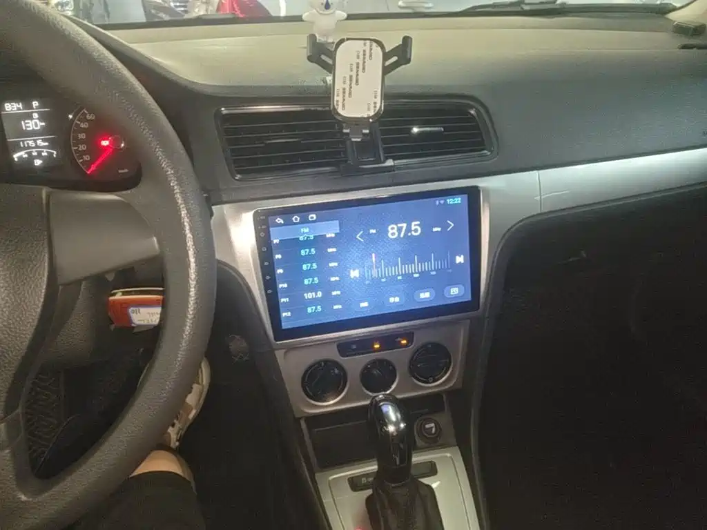 Volkswagen Lavida — миниатюра 13
