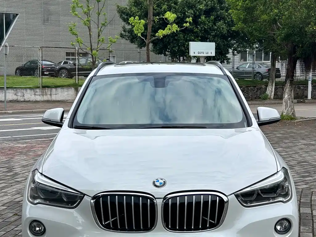 BMW X1 2016 sDrive18Li Premium